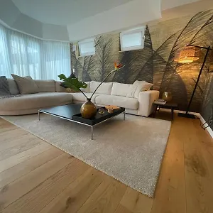Luxurioeses Loft Mit Grosser Sonnenterrasse & Sauna Apartment